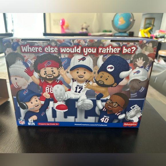 New in Box: Buffalo Bills Fisher Price Little People Collector 2023/2024 set - Picture 5 of 14